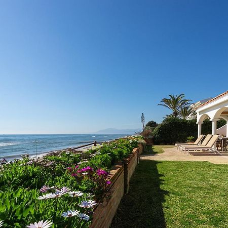 מארבלה Charming Villa On The Seafront מראה חיצוני תמונה