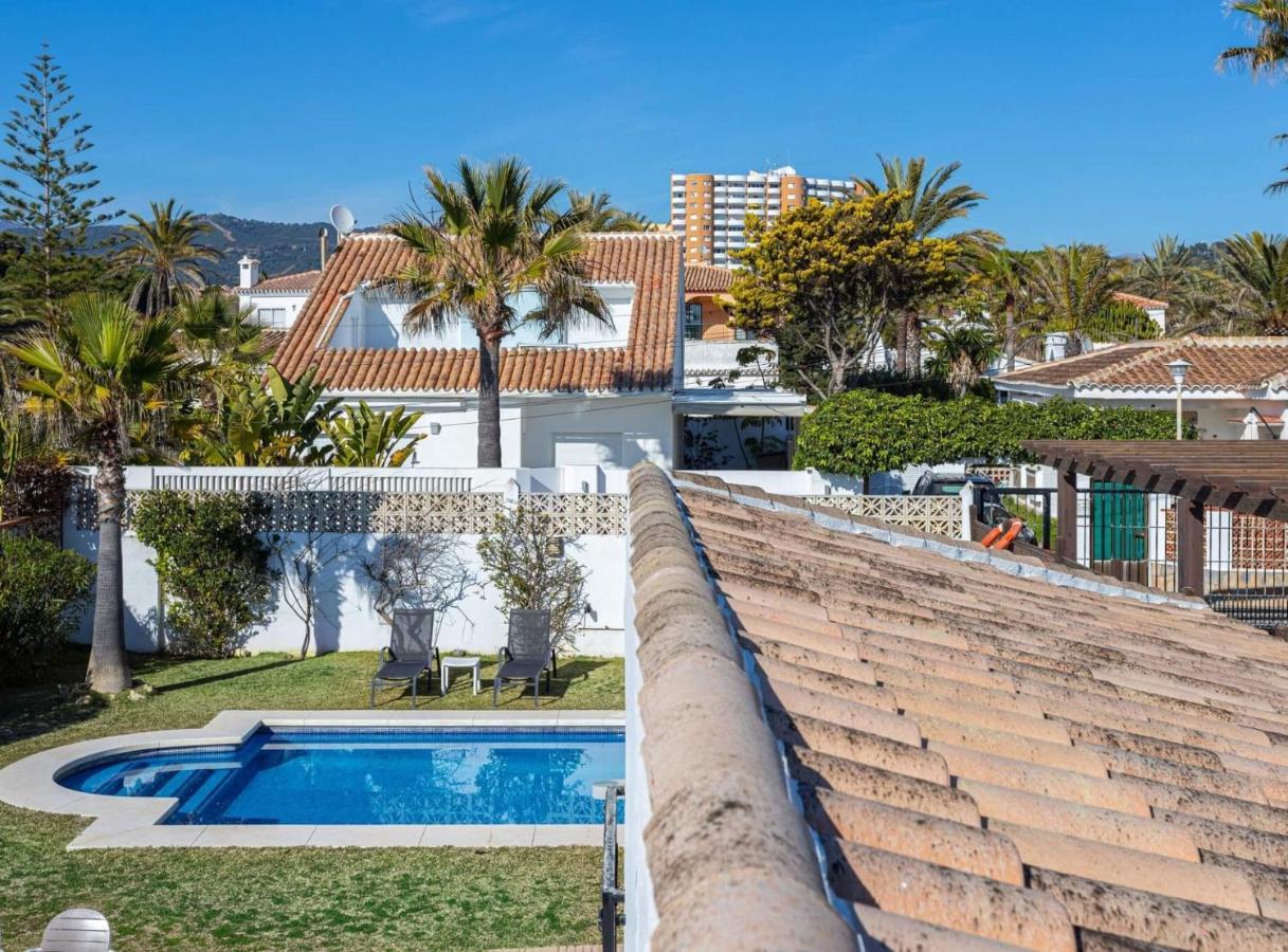 מארבלה Charming Villa On The Seafront מראה חיצוני תמונה